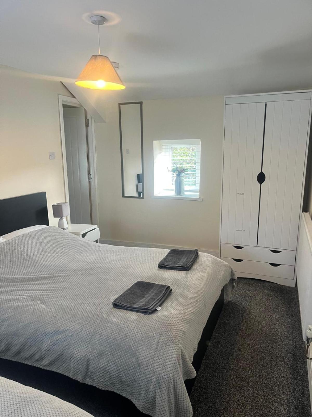 Apartament Rj S House Merthyr Tydfil Zewnętrze zdjęcie