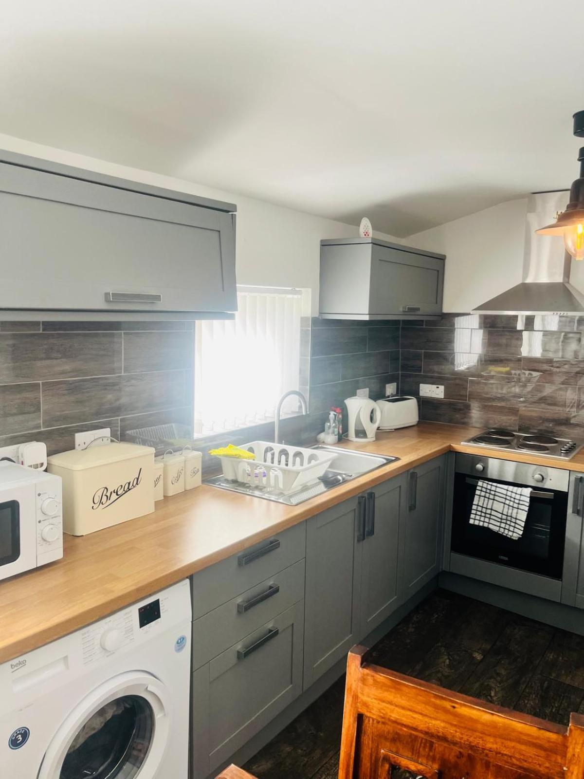 Apartament Rj S House Merthyr Tydfil Zewnętrze zdjęcie